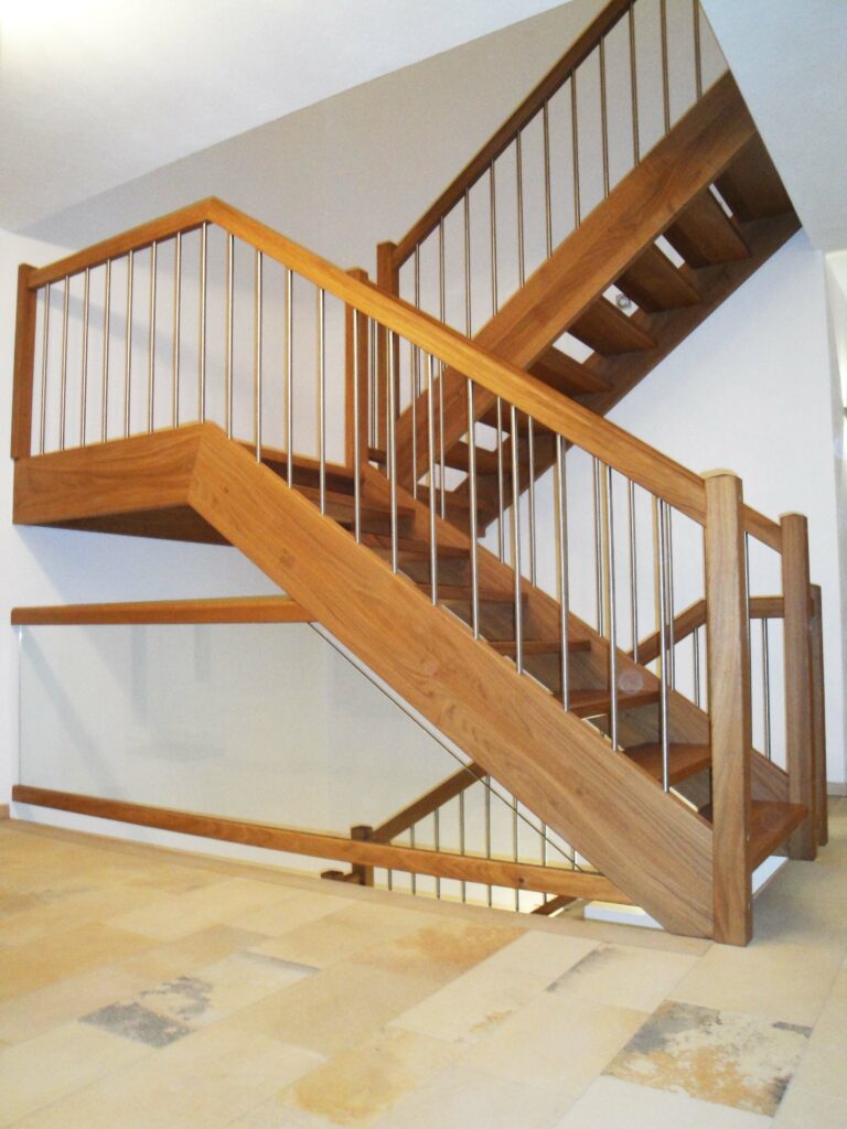 Innenausbau Treppe 01